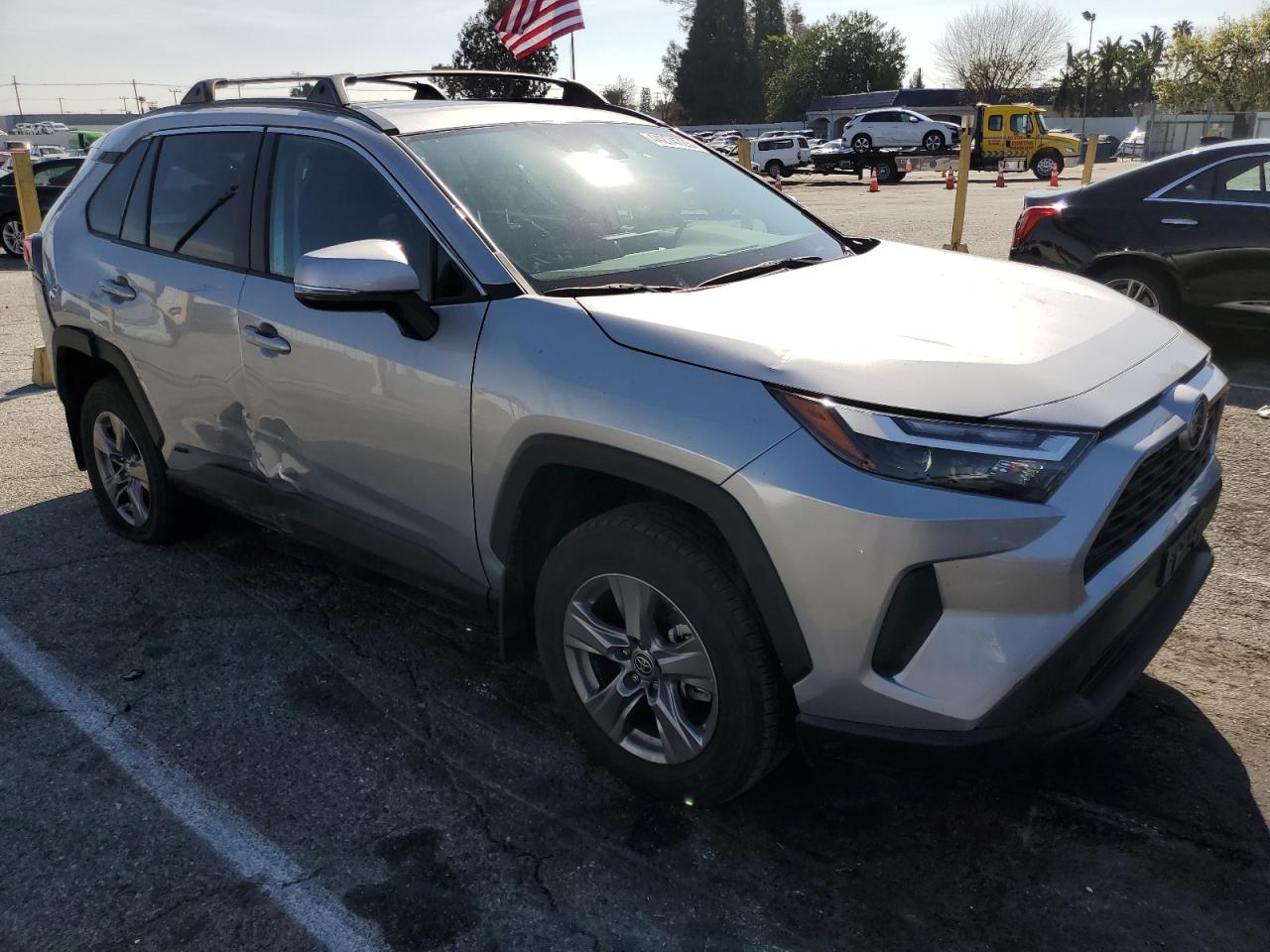 2024 Toyota RAV 4 - Image 4
