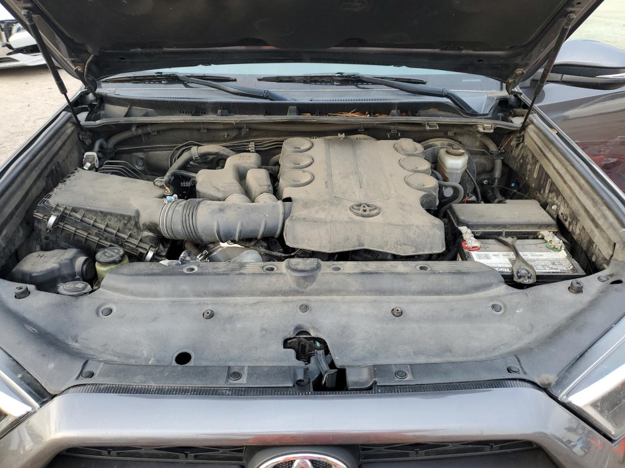 2017 Toyota 4Runner - Image 12