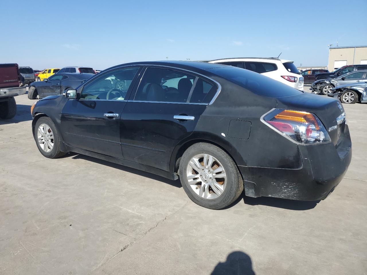 2012 Nissan Altima - Image 2