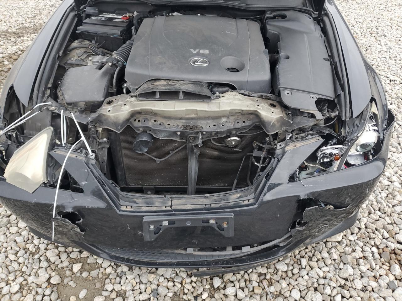 2007 Lexus IS - Image 12