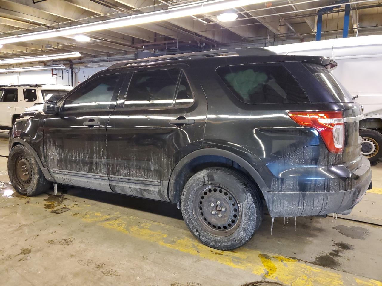 2013 Ford Explorer - Image 2
