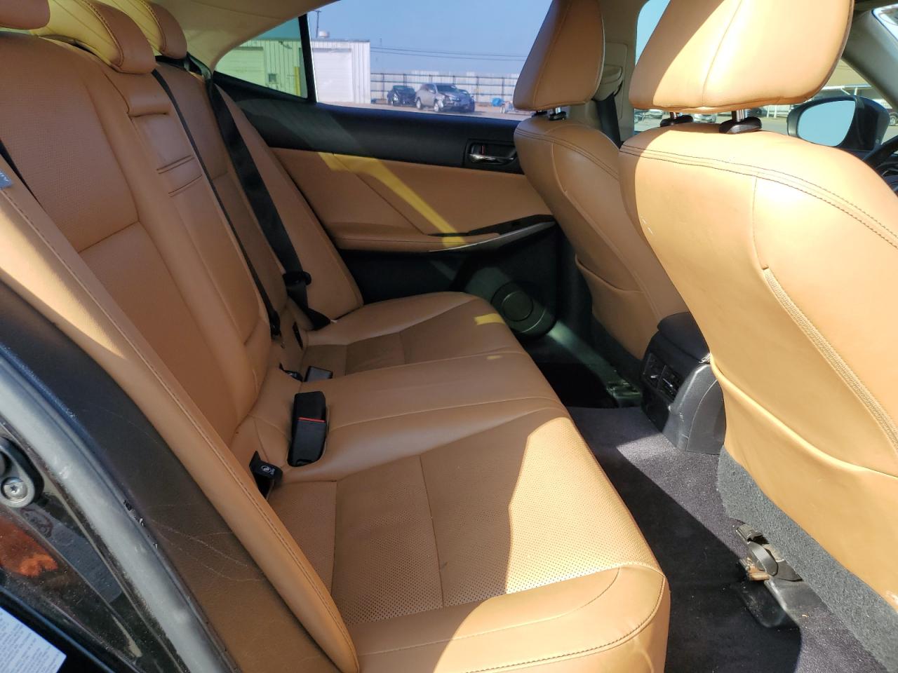 2014 Lexus IS - Image 10