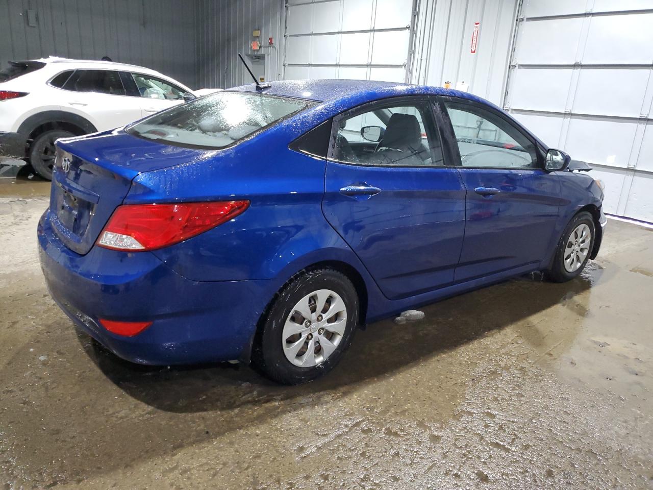 2016 Hyundai Accent - Image 3