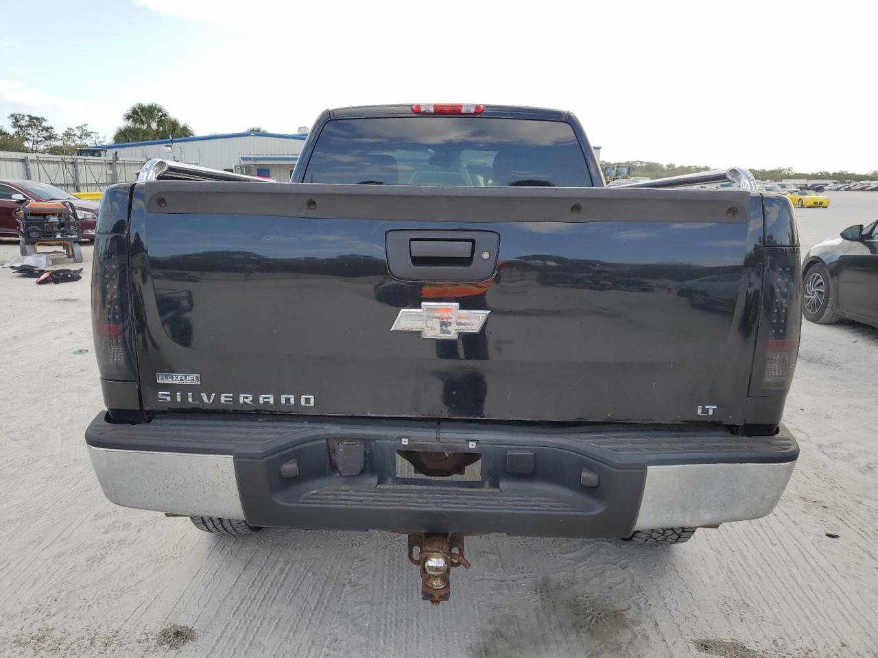 2009 Chevrolet Silverado - Image 6