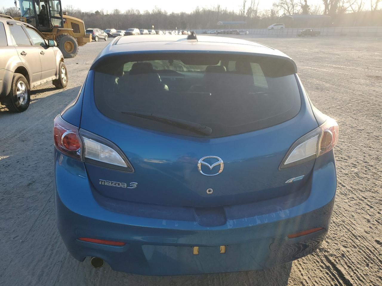 2012 Mazda 3 - Image 6