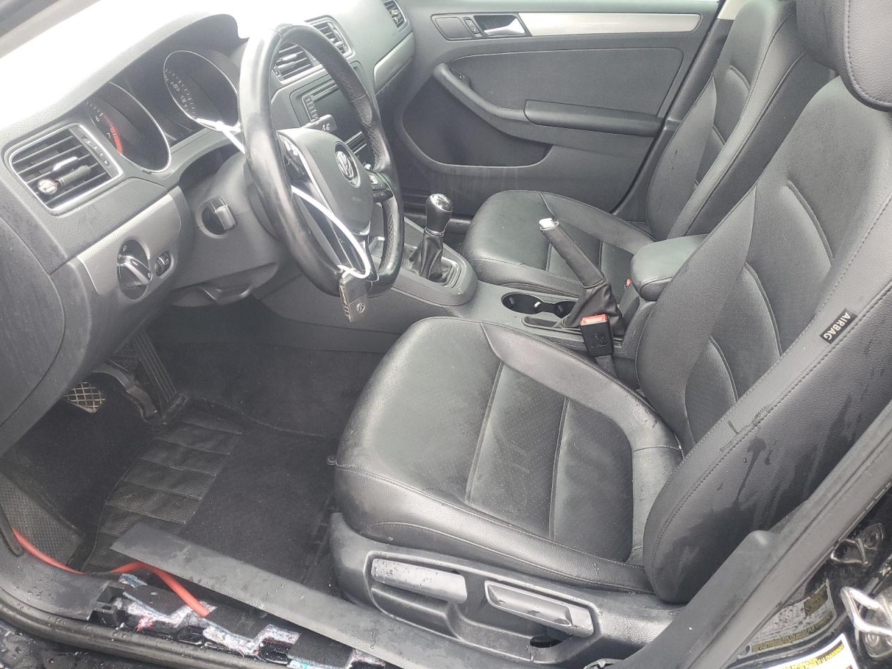 2017 Volkswagen Jetta - Image 7