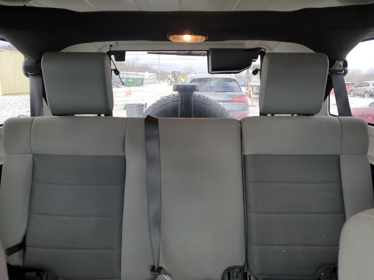 2010 Jeep Wrangler - Image 10