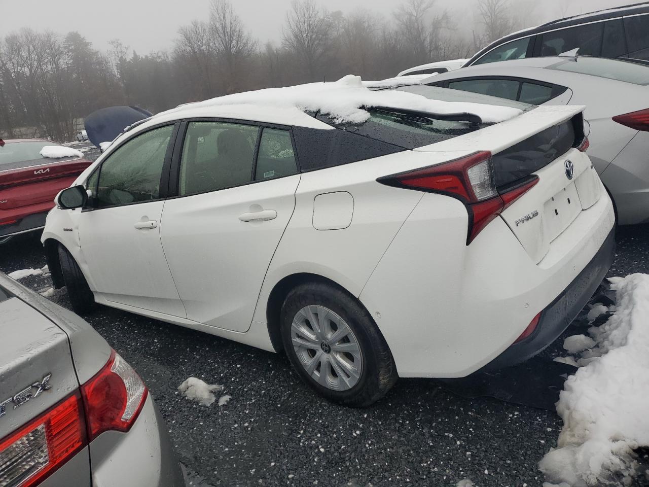 2021 Toyota Prius - Image 2