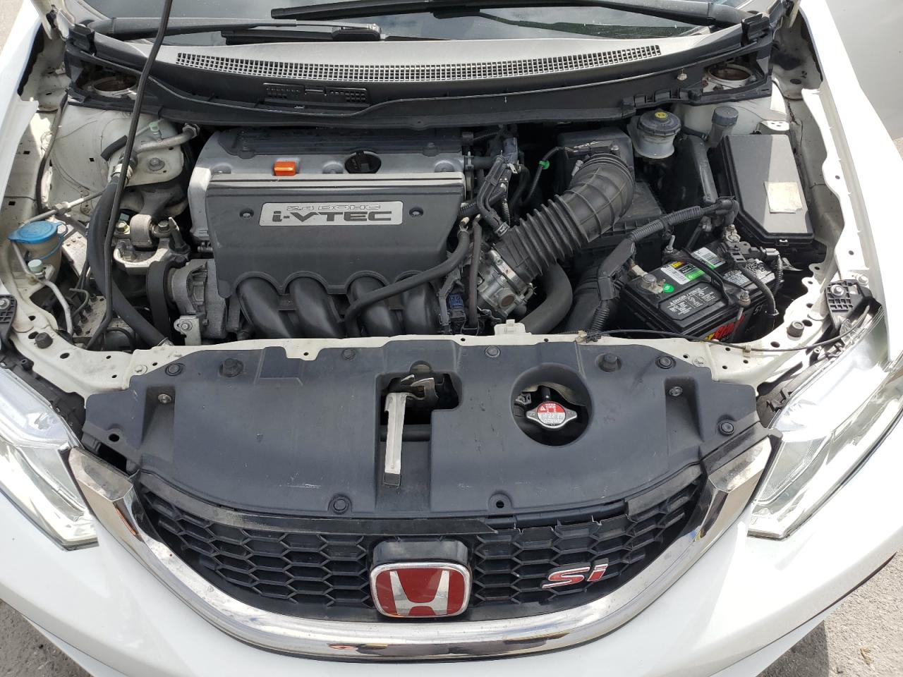 2015 Honda Civic - Image 13