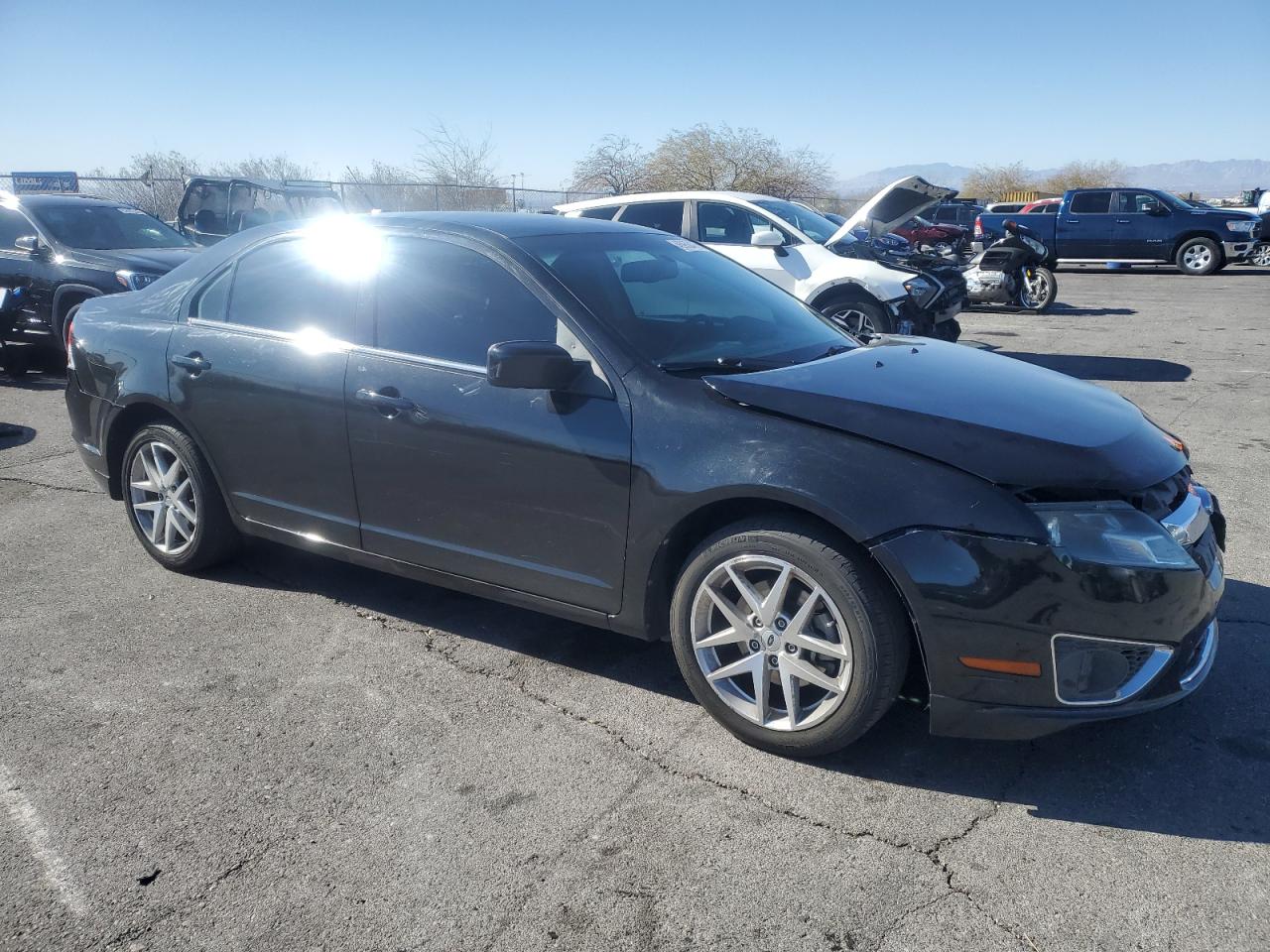 2011 Ford Fusion - Image 4