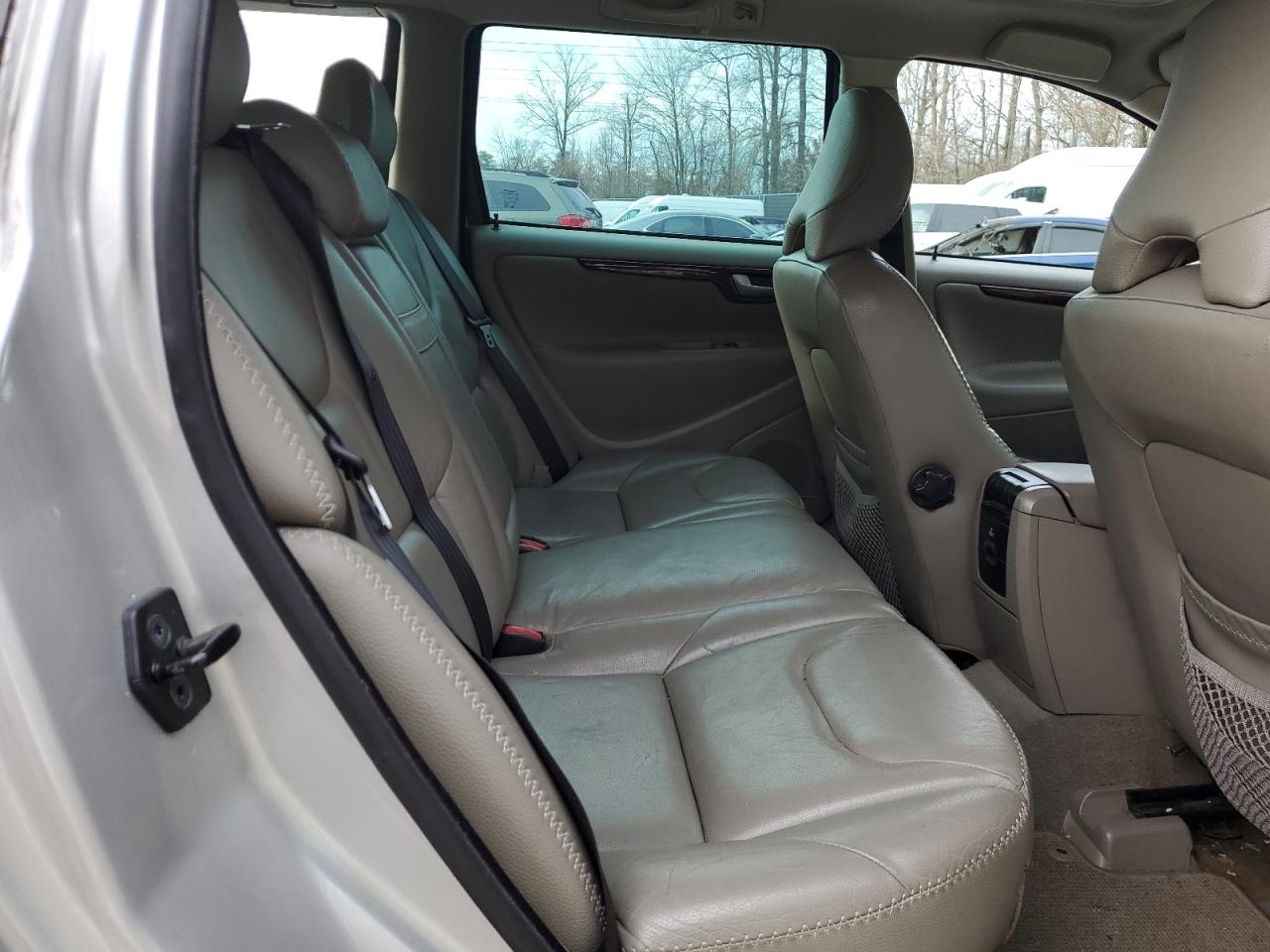 2007 Volvo XC70 - Image 10