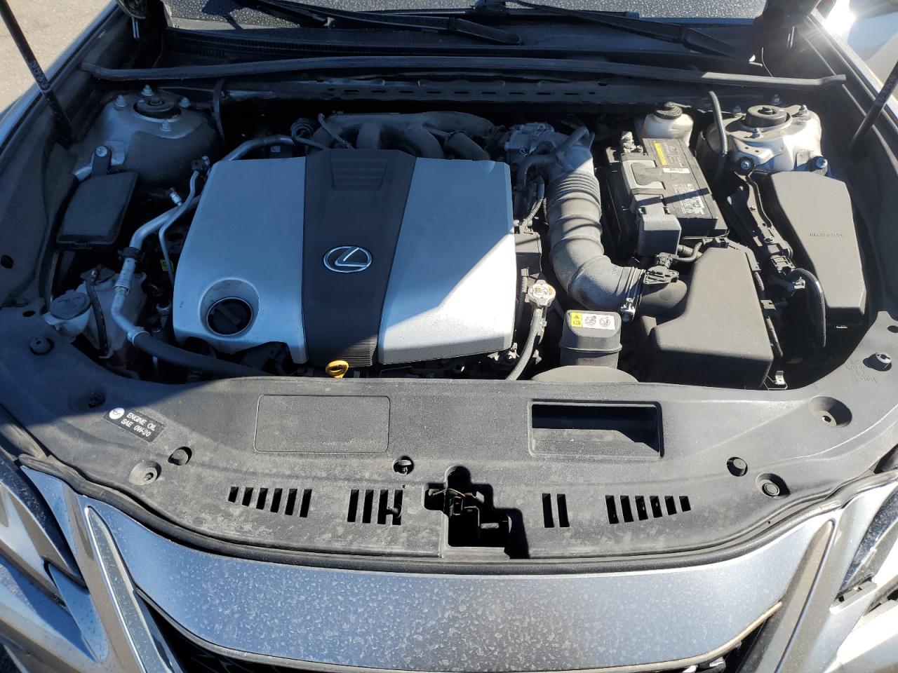 2019 Lexus ES - Image 11