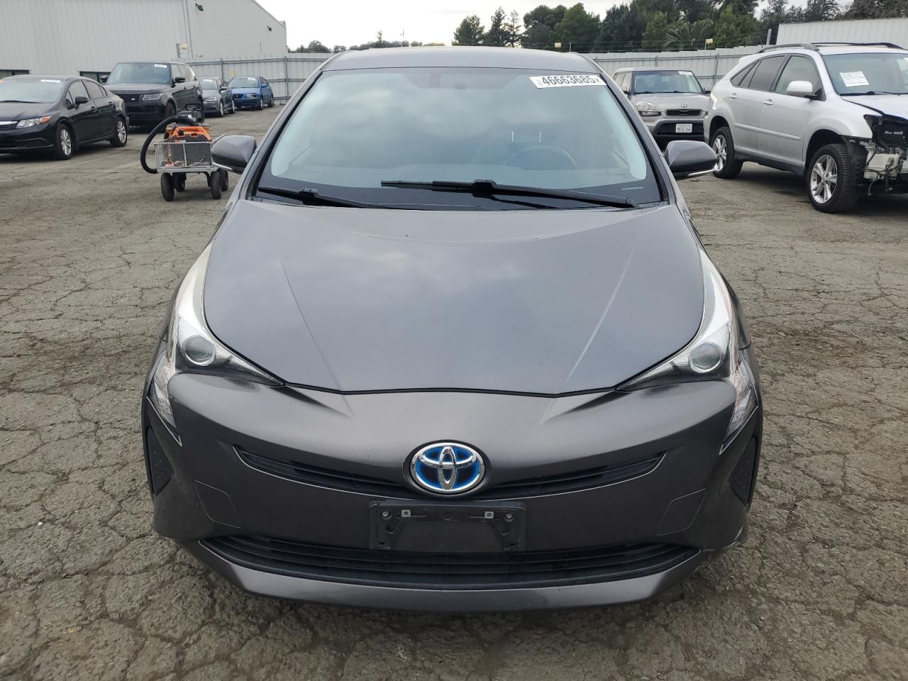 2016 Toyota Prius - Image 5