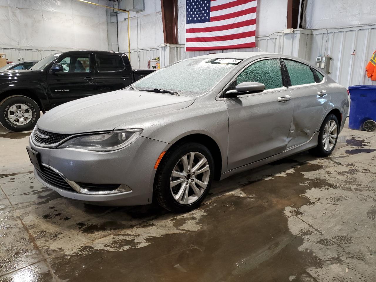 2016 Chrysler 200 - Image 1