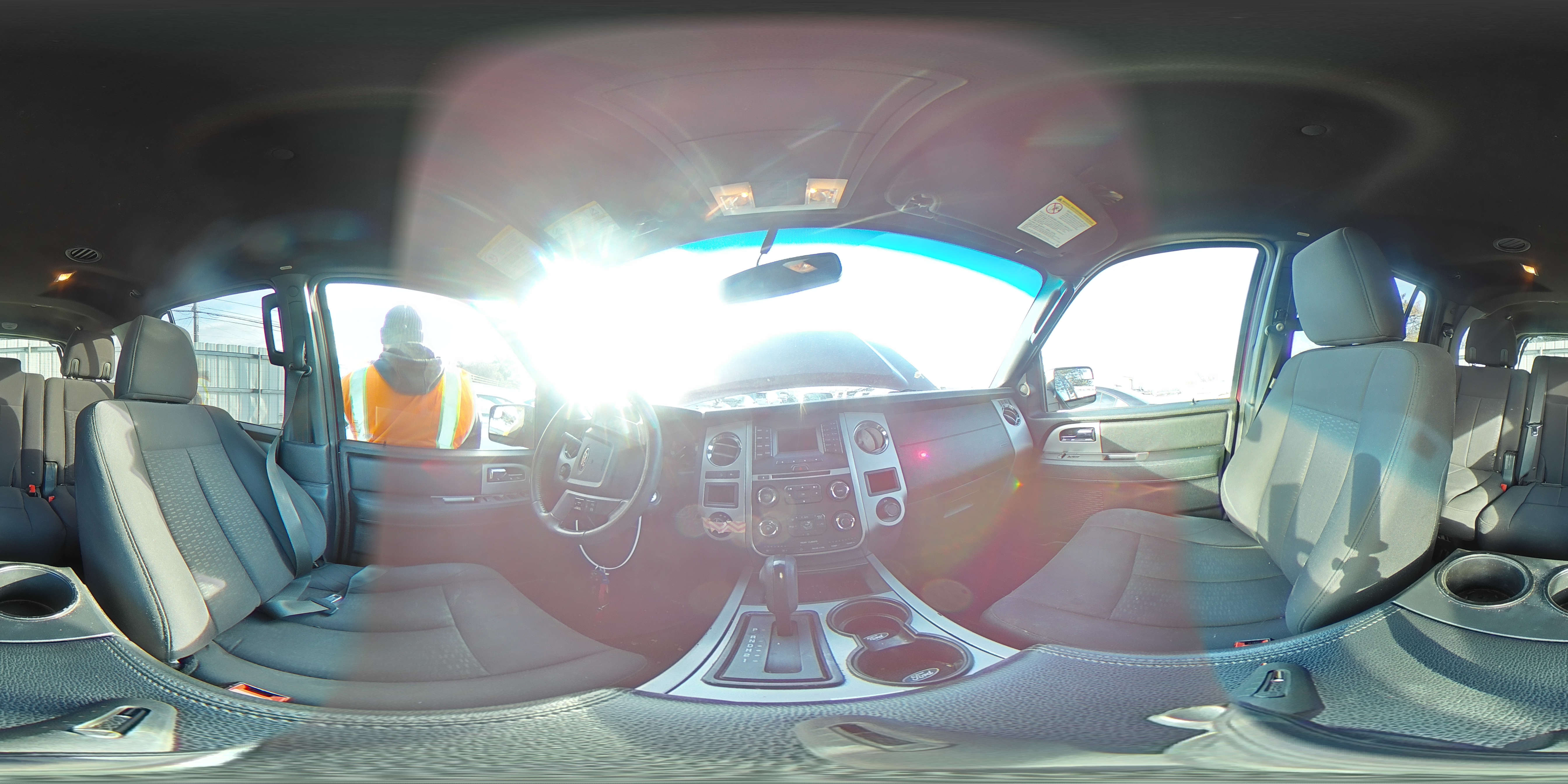 2017 Ford Expedition - Image 13
