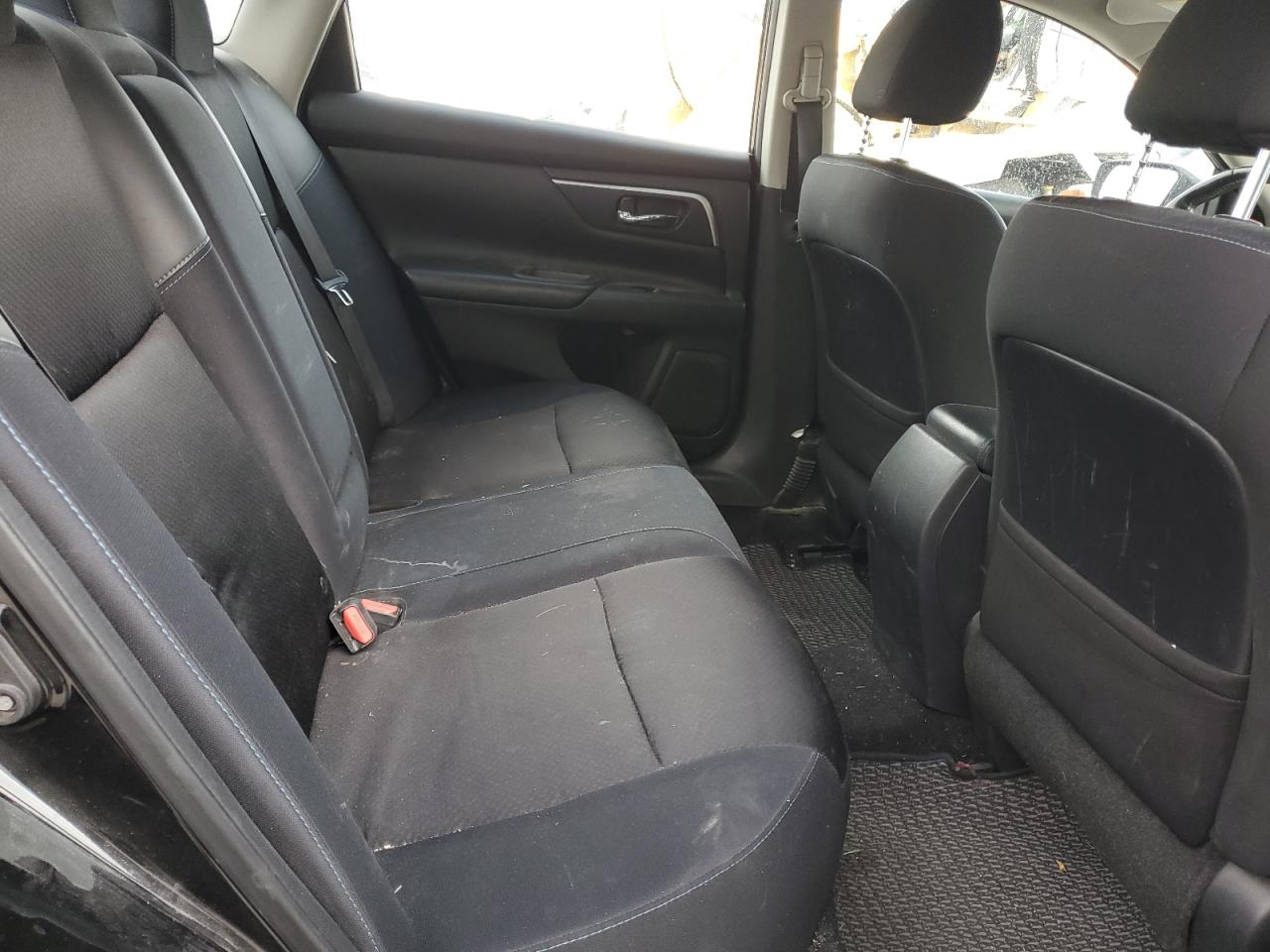 2018 Nissan Altima - Image 10