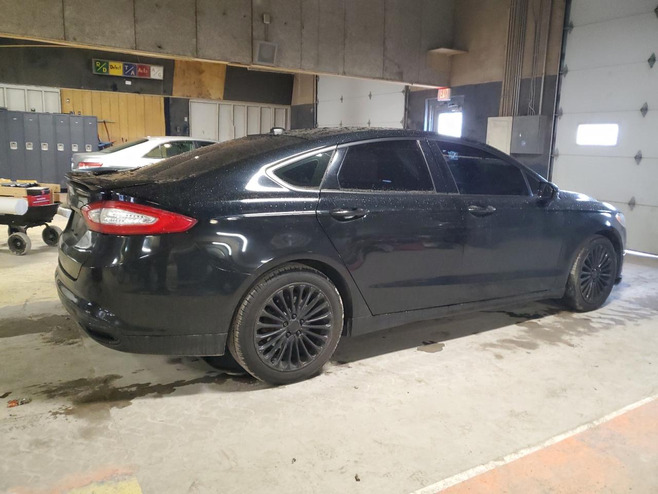 2016 Ford Fusion - Image 3