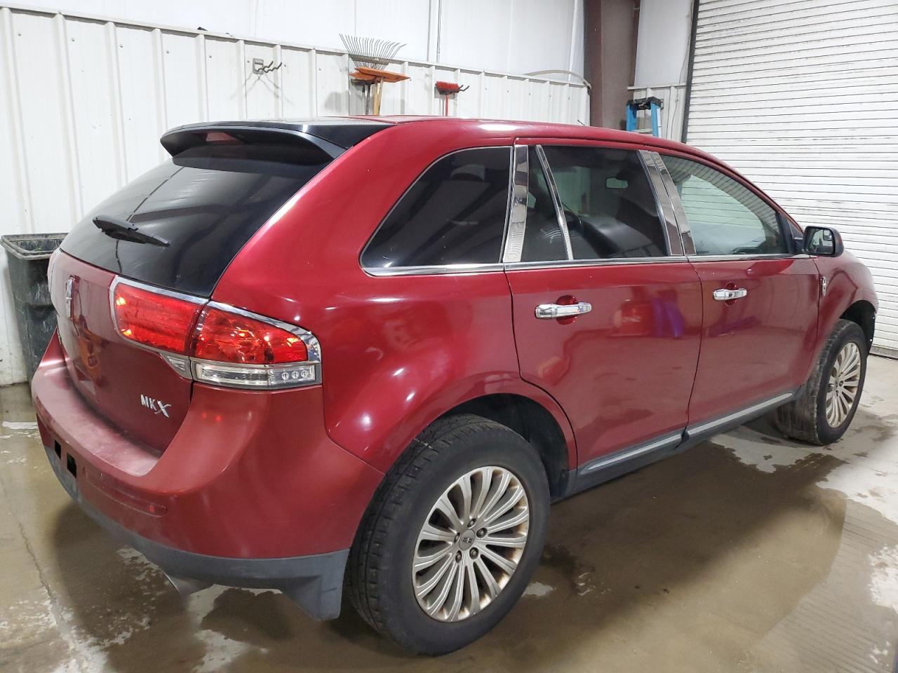 2013 Lincoln MKX - Image 3