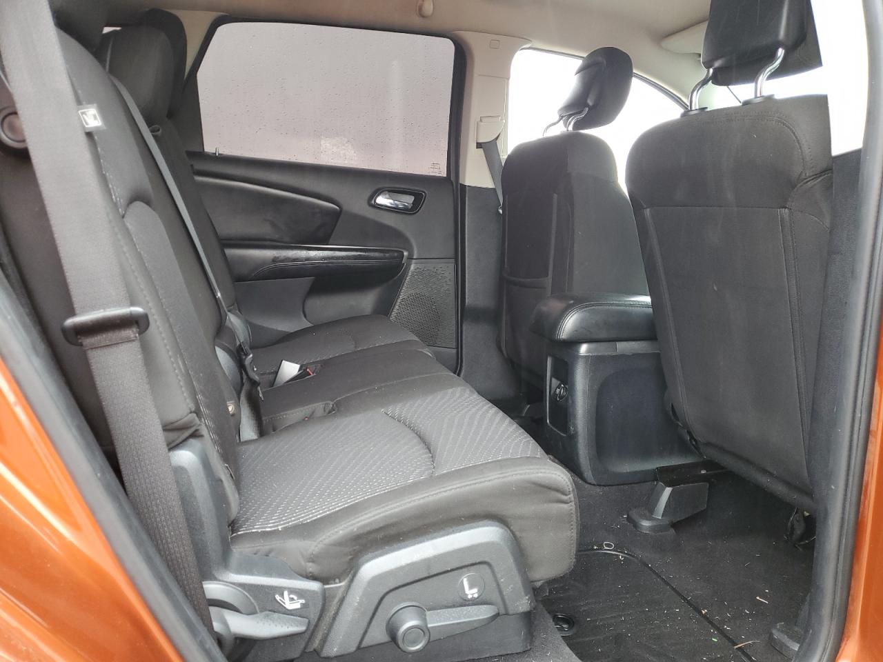 2014 Dodge Journey - Image 11