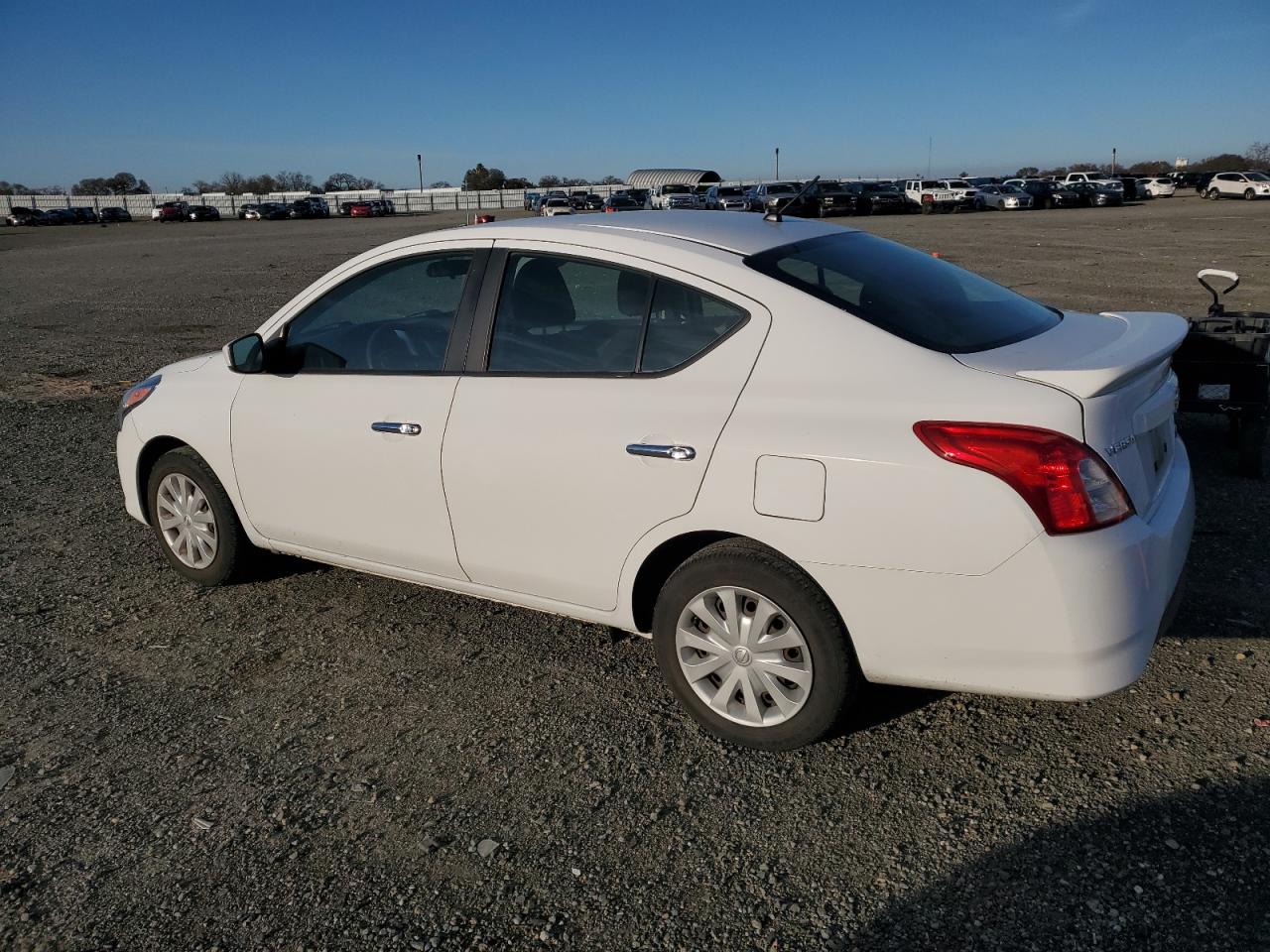 2016 Nissan Versa - Image 2