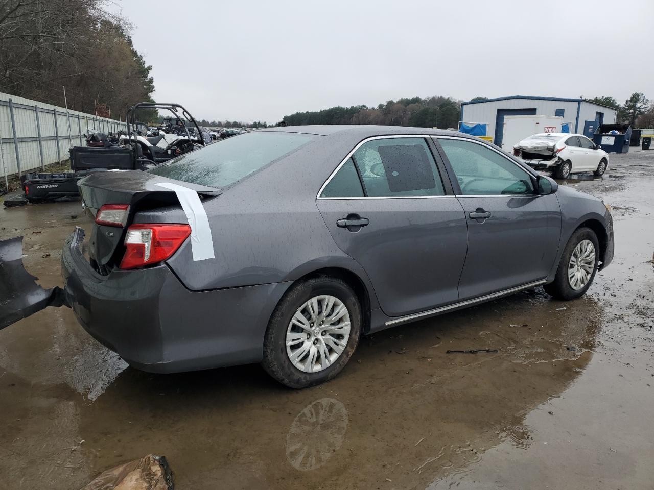 2014 Toyota Camry - Image 3