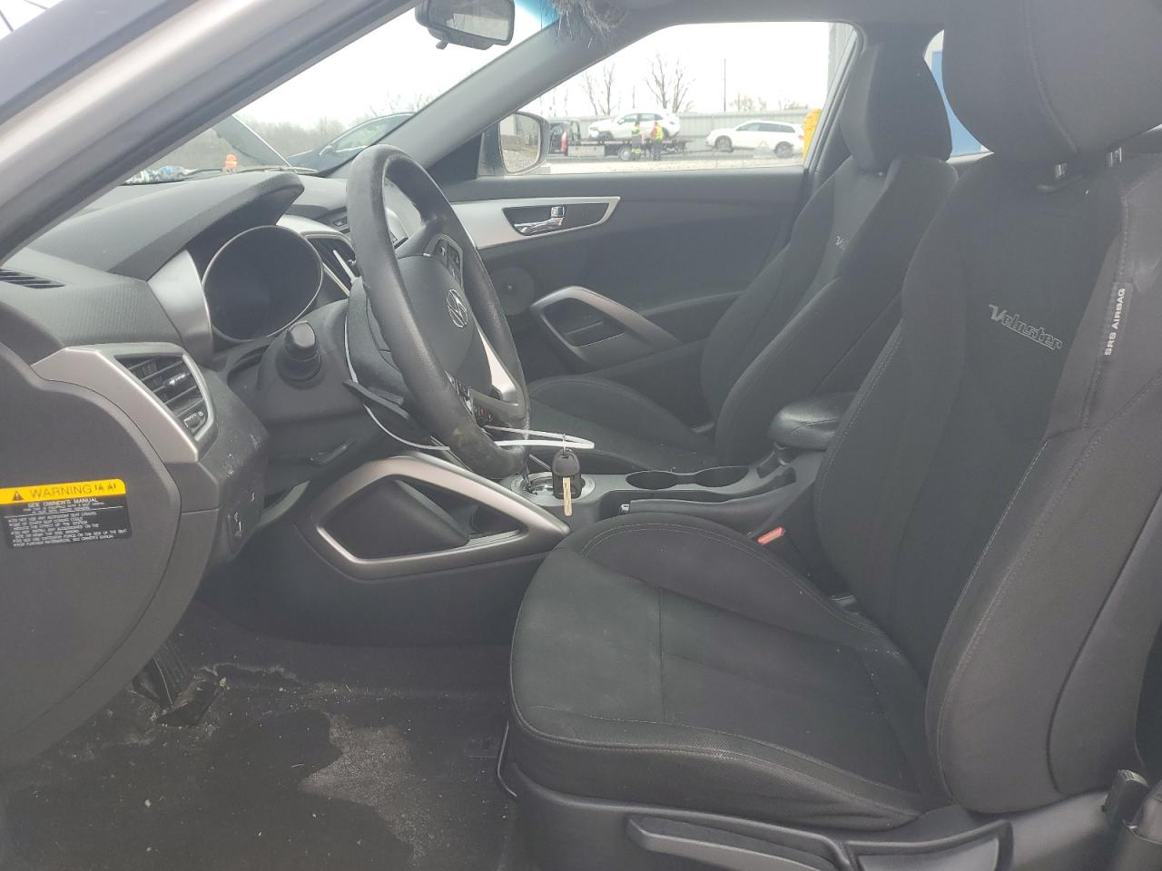 2014 Hyundai Veloster - Image 7