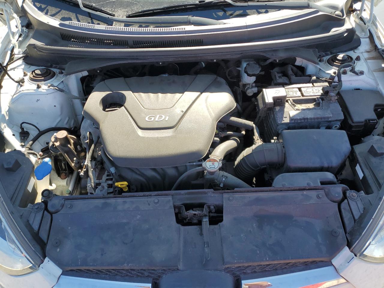 2012 Hyundai Veloster - Image 11