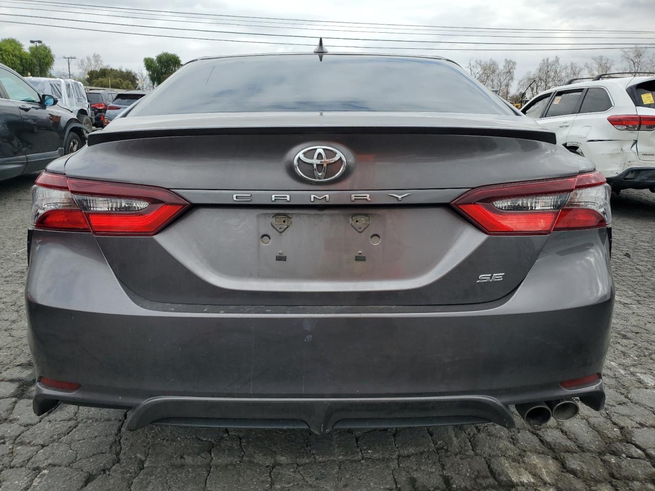2022 Toyota Camry - Image 6