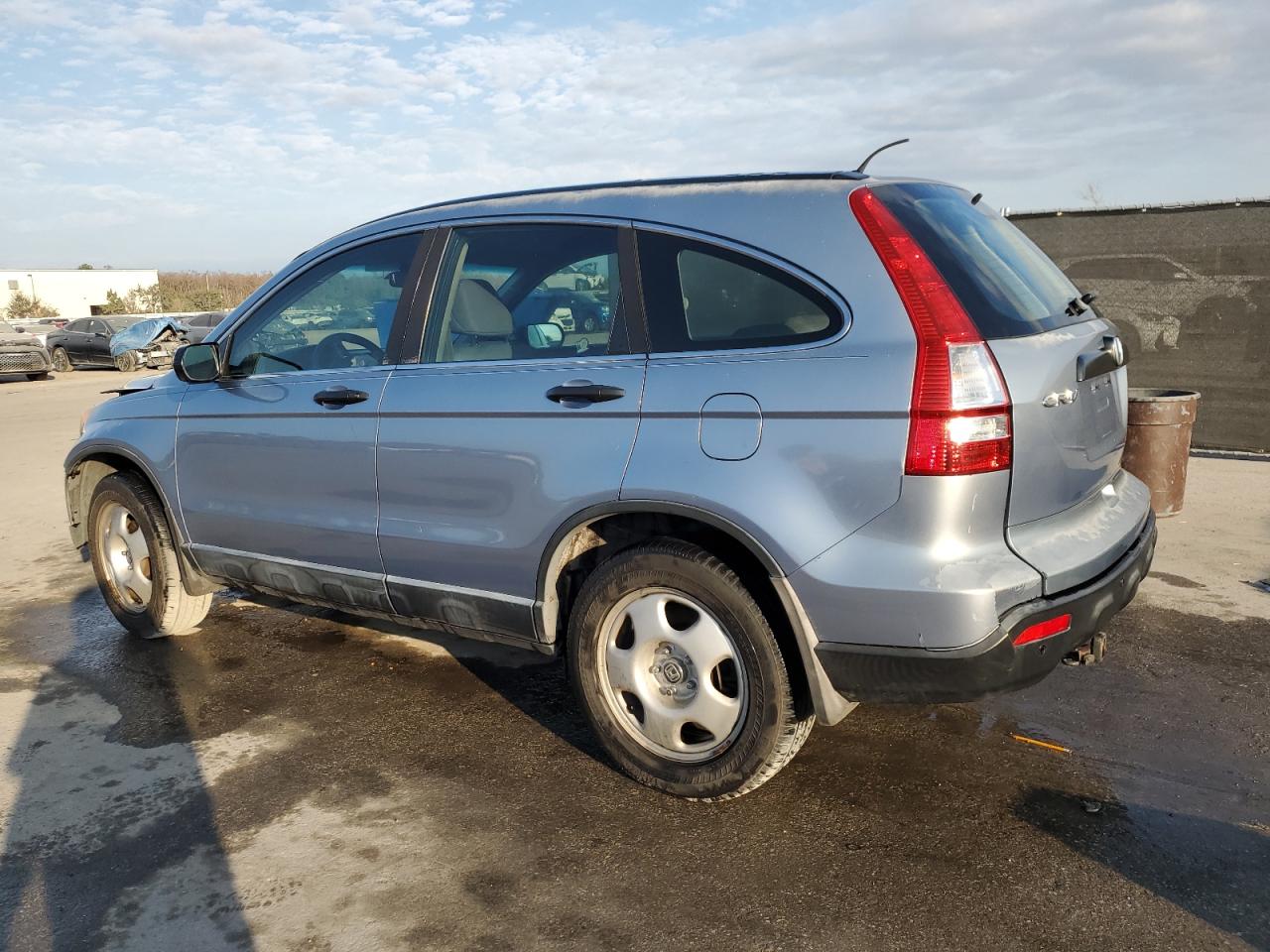 2007 Honda CR-V - Image 2