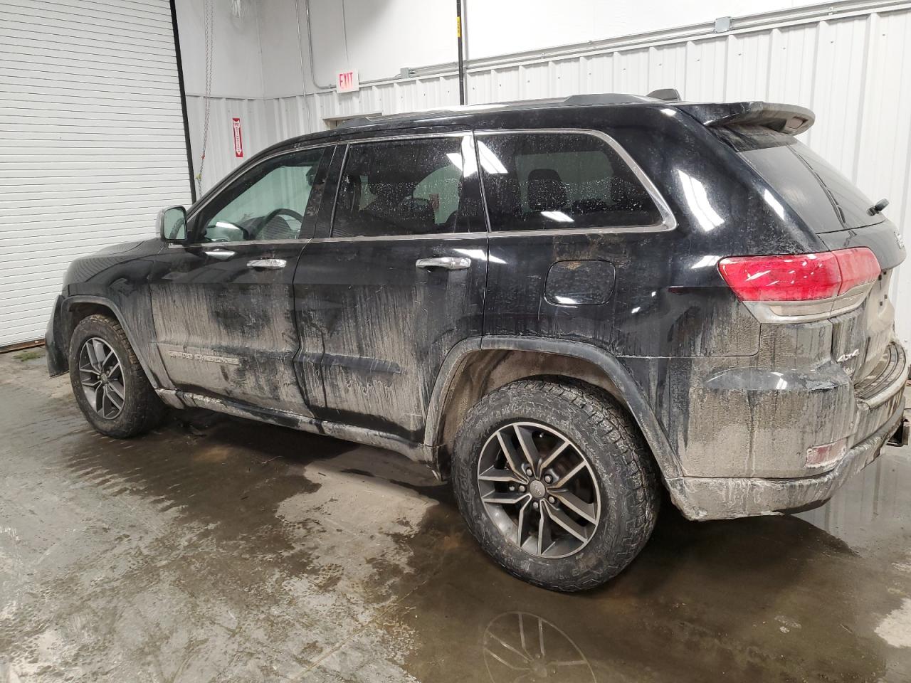 2018 Jeep Grand Cherokee - Image 2