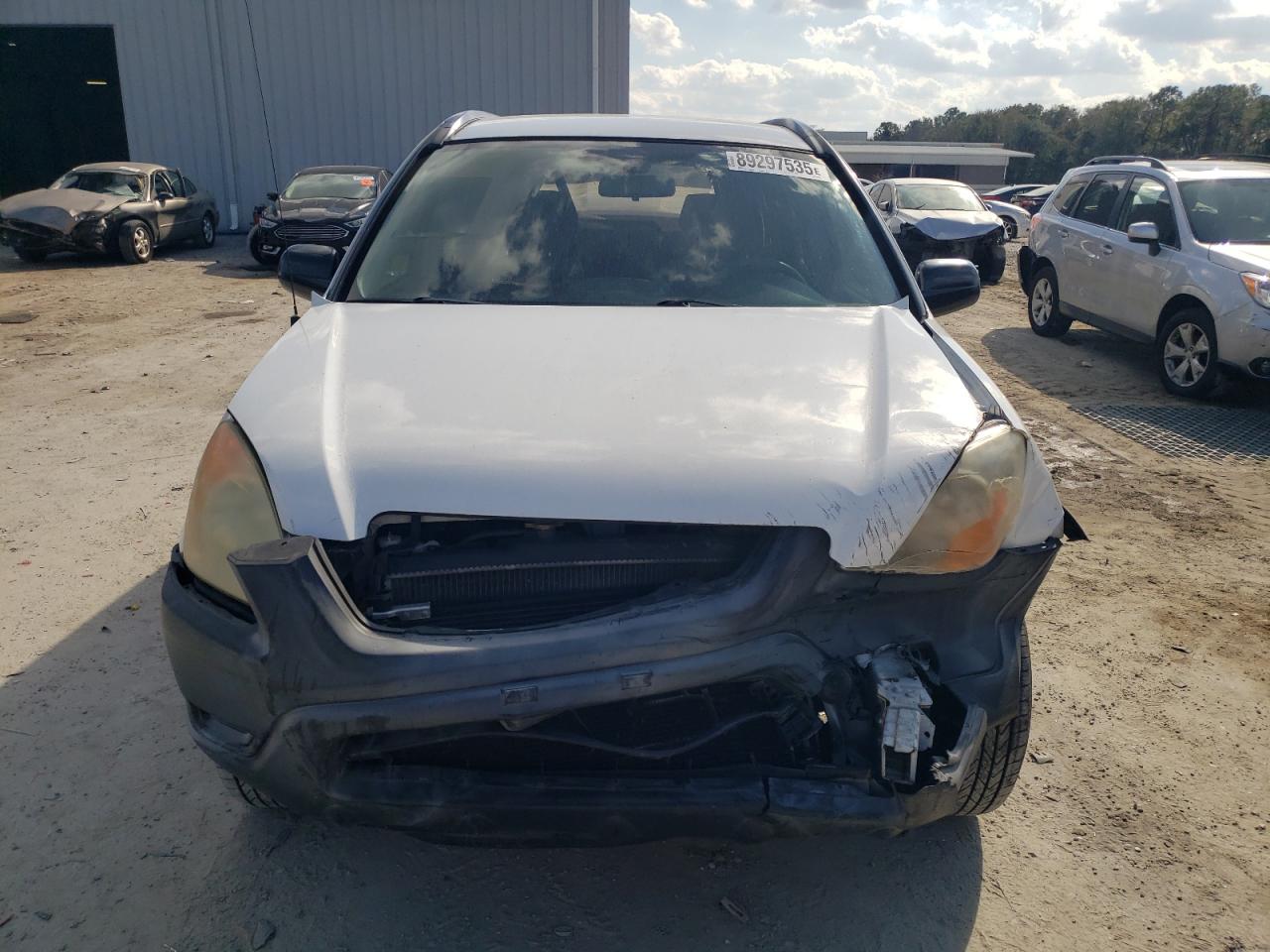 2004 Honda CR-V - Image 5