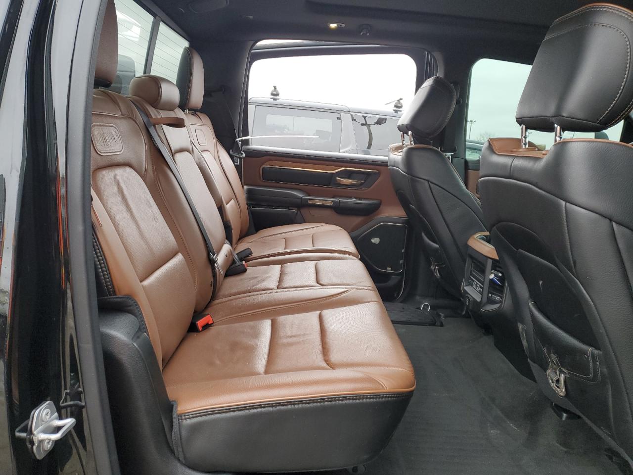 2021 RAM 1500 - Image 11