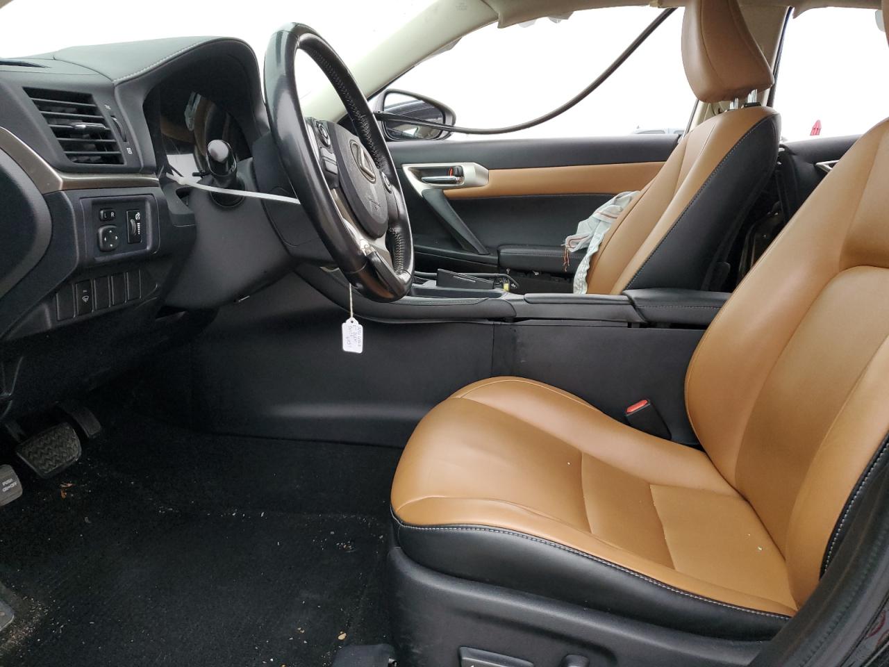 2016 Lexus CT - Image 7