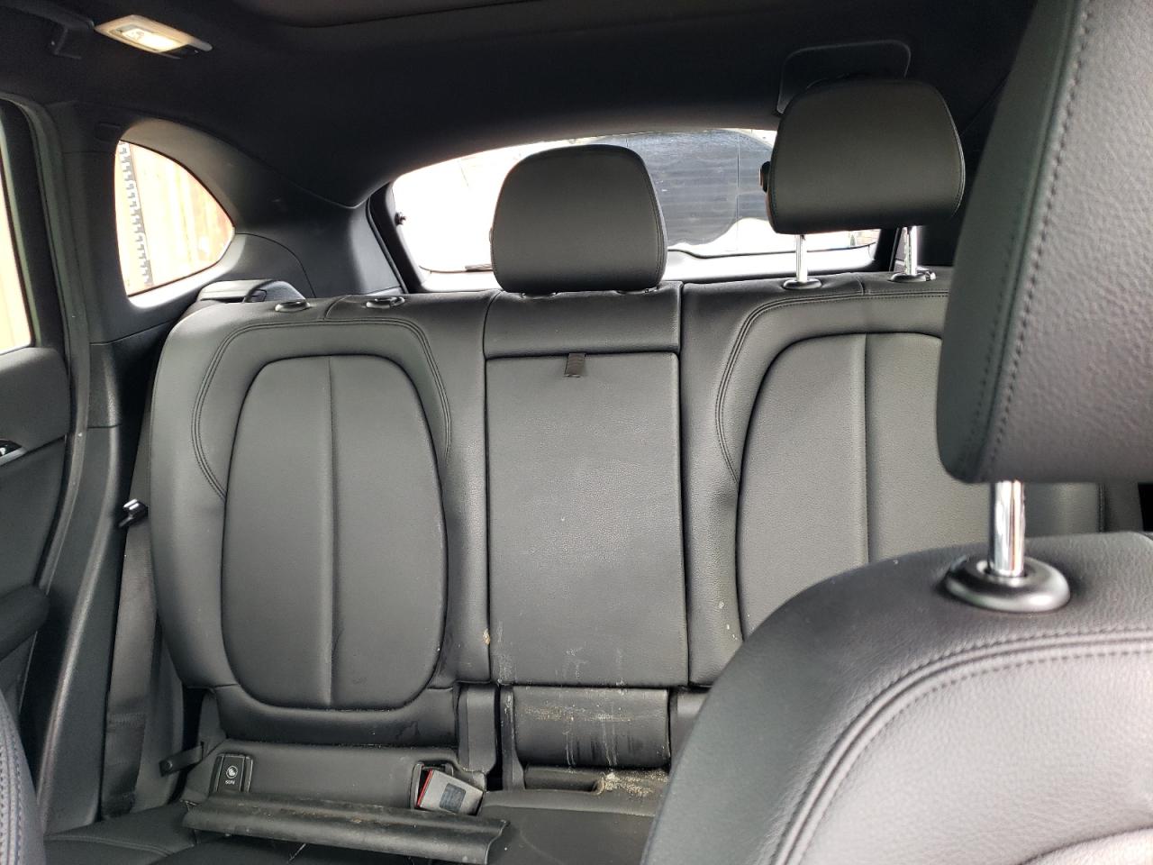 2017 BMW X1 - Image 10