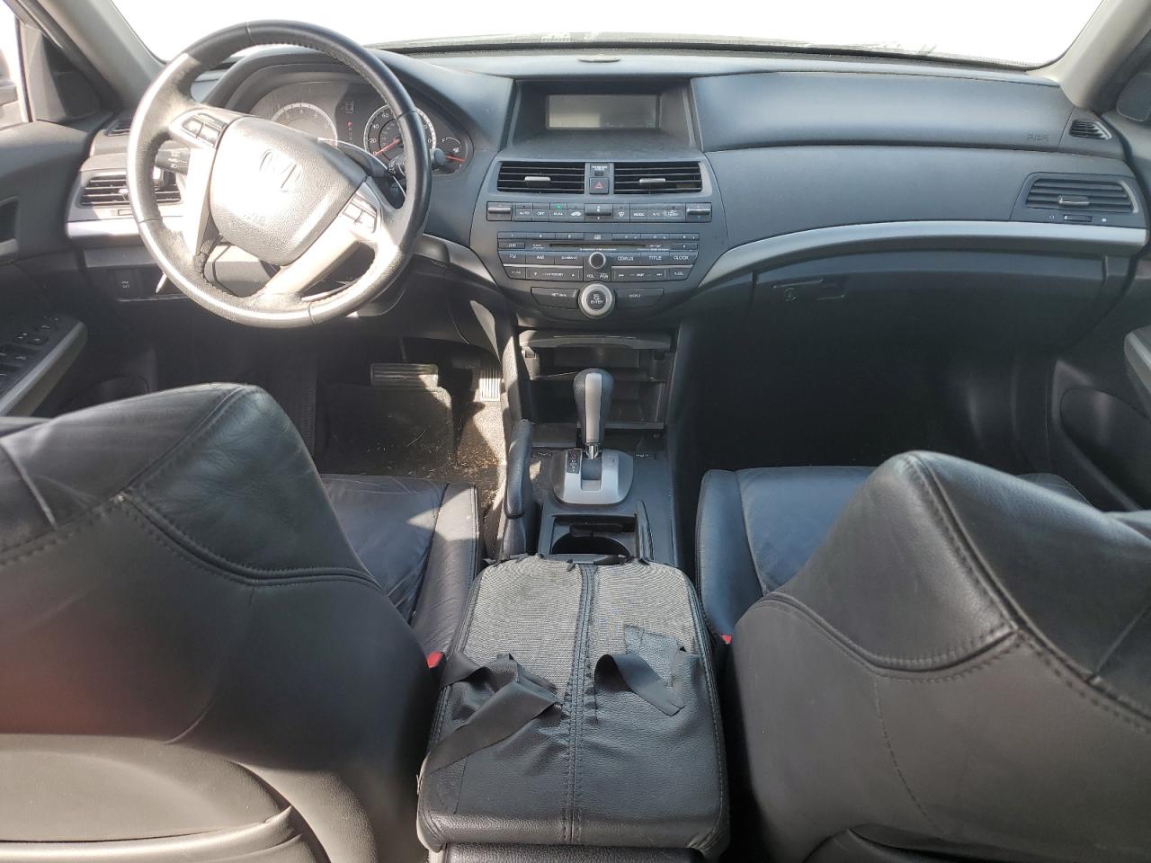 2009 Honda Accord - Image 8