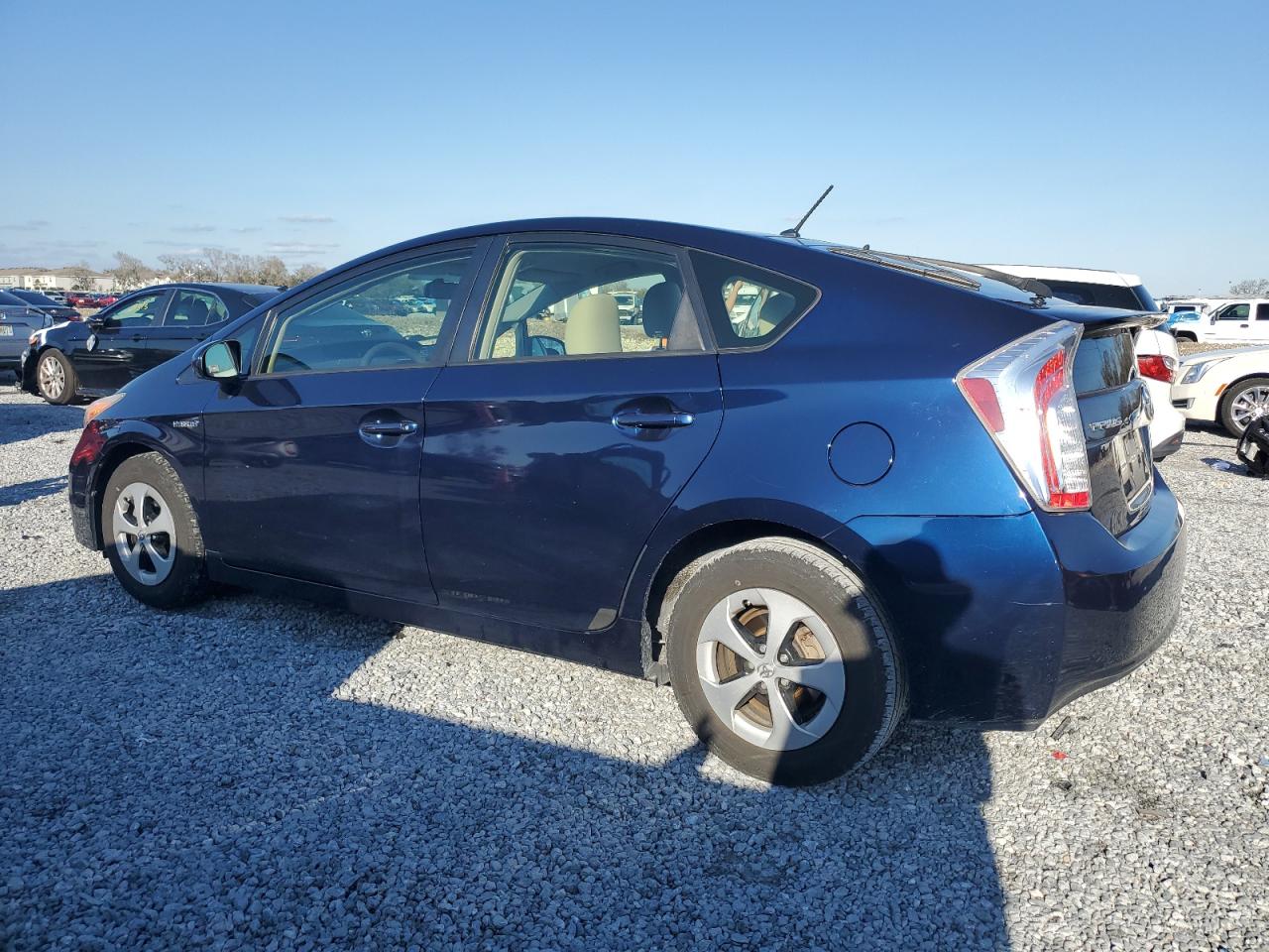 2013 Toyota Prius - Image 2