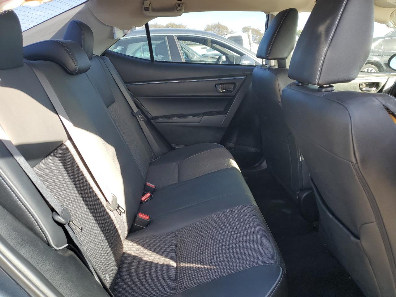 2014 Toyota Corolla - Image 10