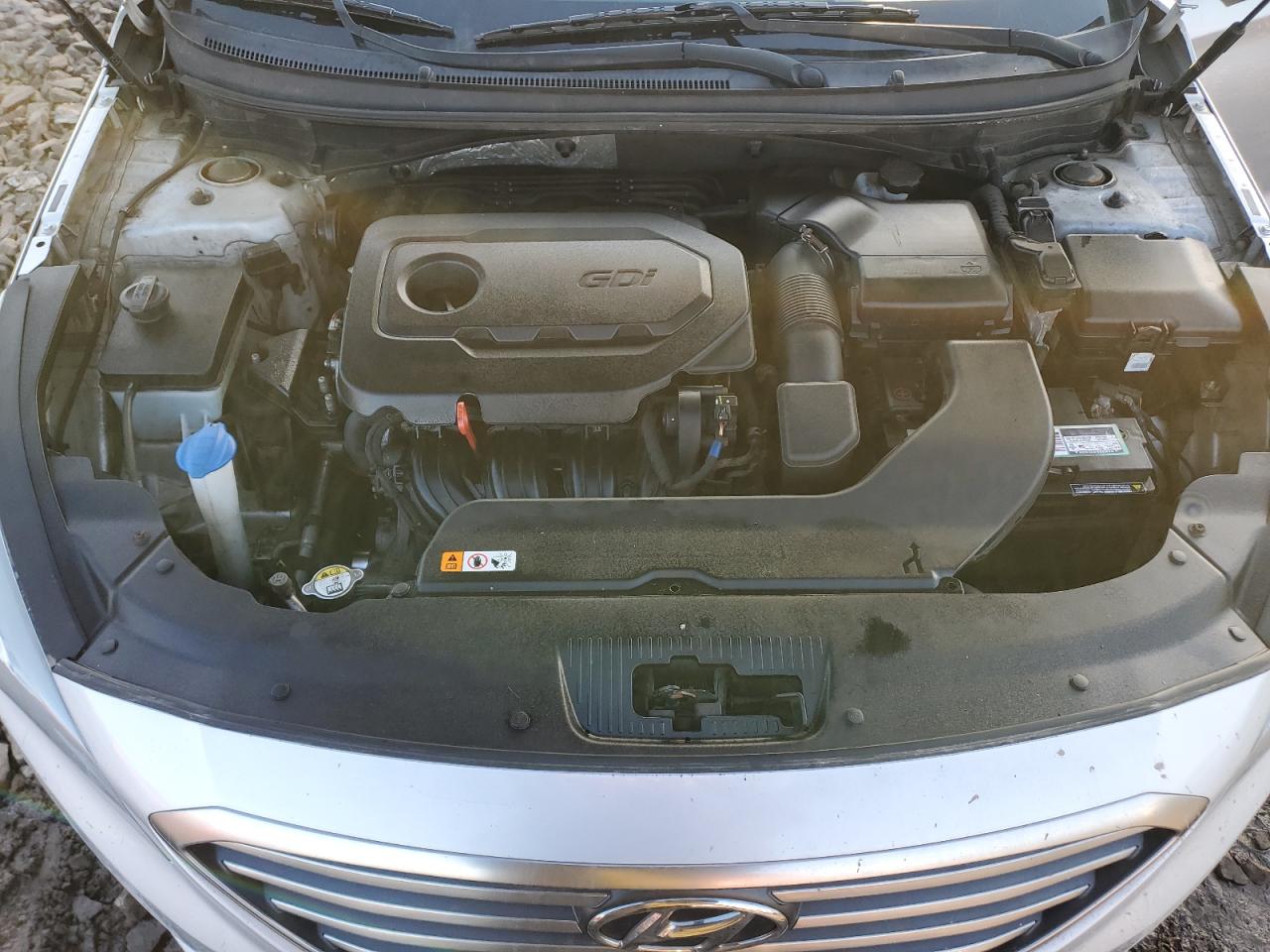2017 Hyundai Sonata - Image 11