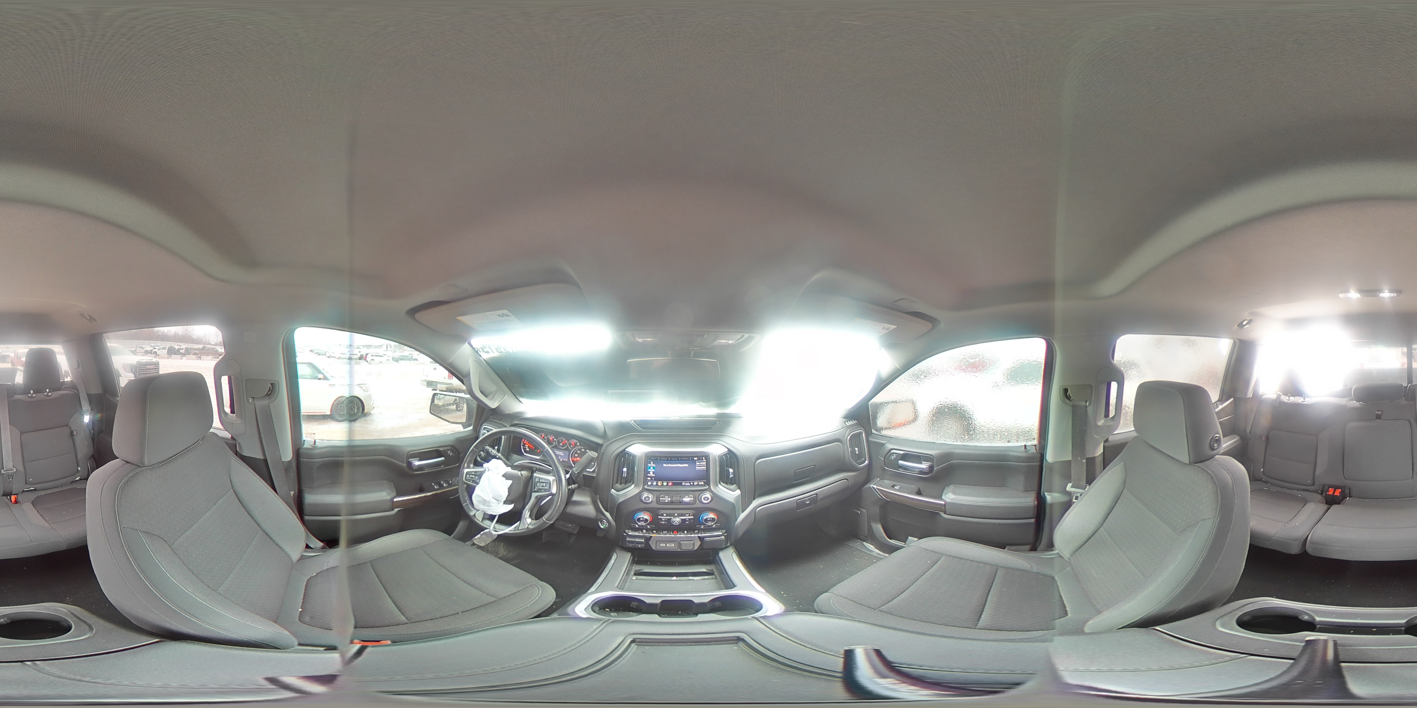 2021 Chevrolet Silverado - Image 12