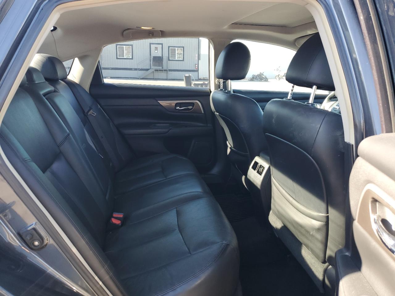 2013 Nissan Altima - Image 10