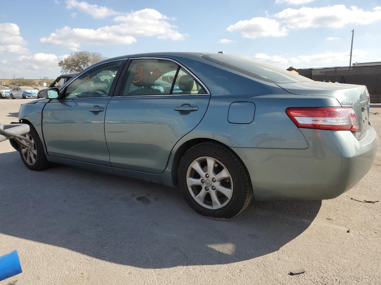 2011 Toyota Camry - Image 2