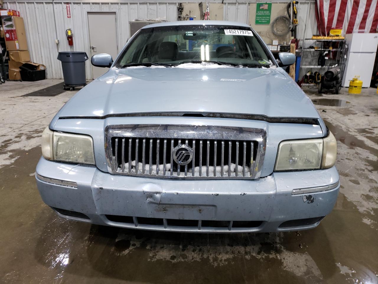2010 Mercury Grand Marquis - Image 5