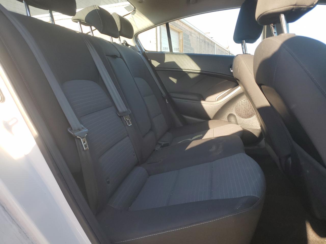 2016 Kia Forte - Image 10