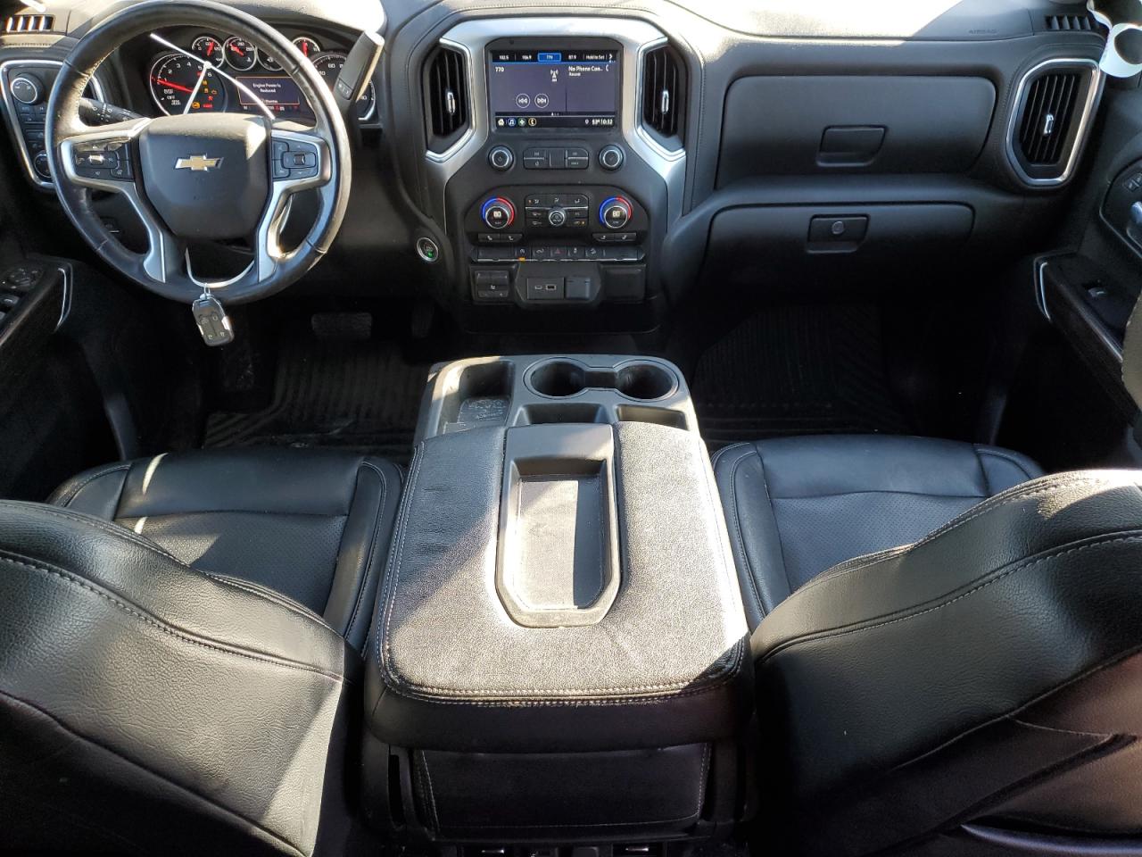 2019 Chevrolet Silverado - Image 8