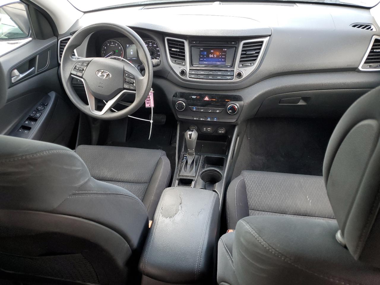 2016 Hyundai Tucson - Image 8