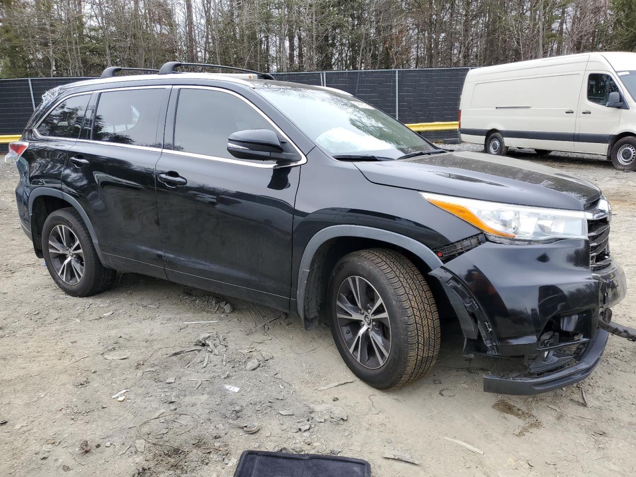 2016 Toyota Highlander - Image 4