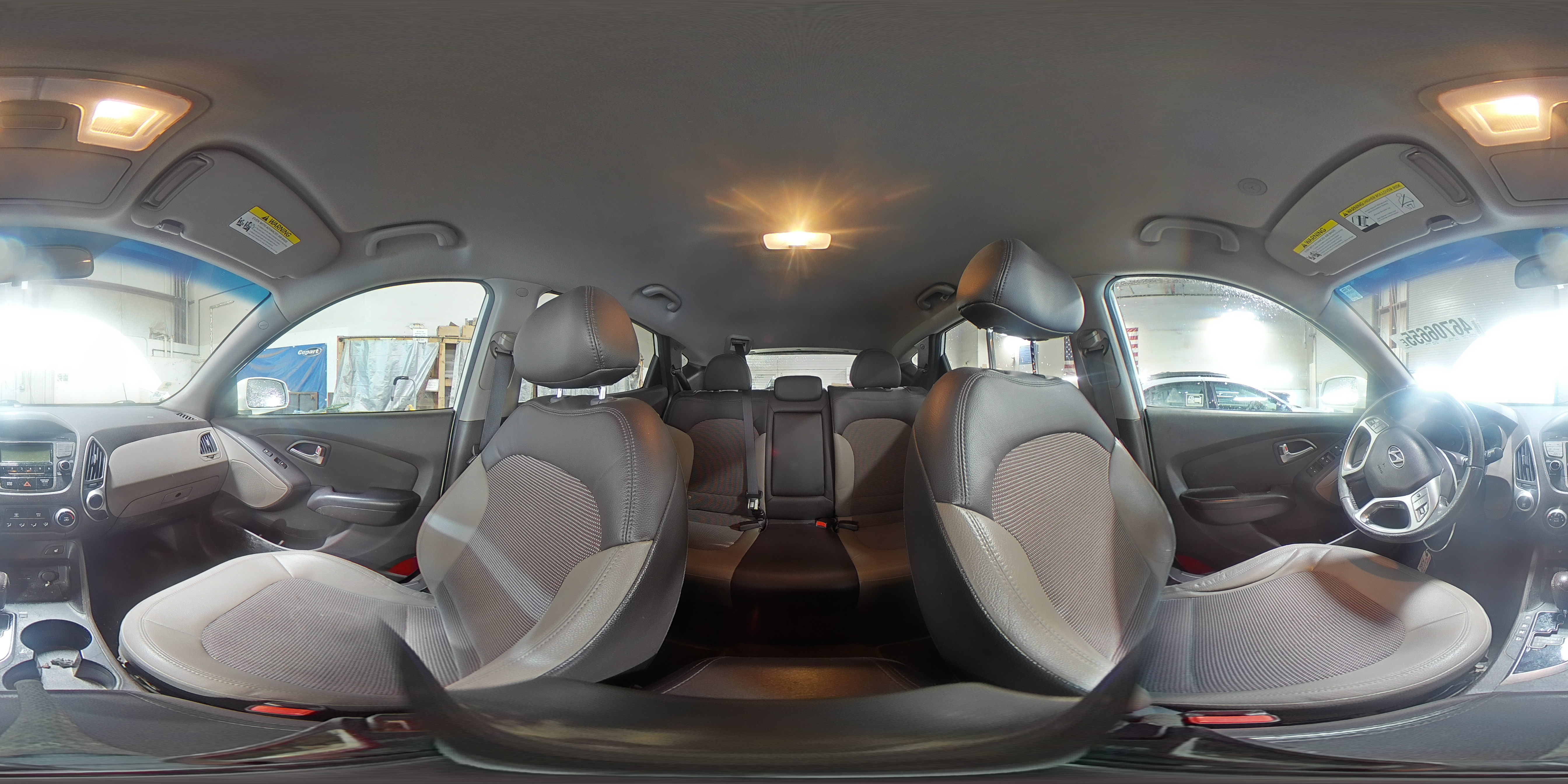 2012 Hyundai Tucson - Image 15
