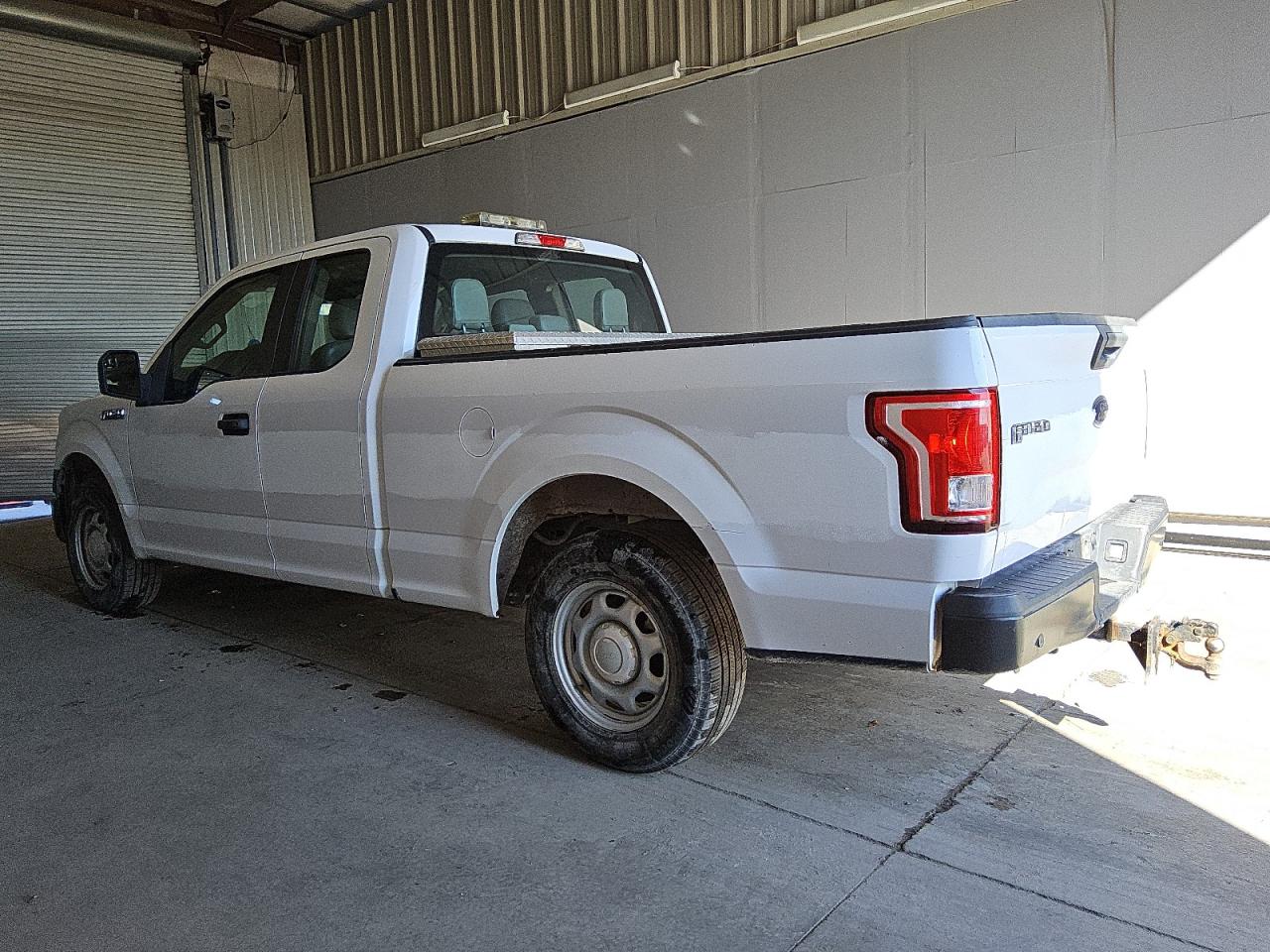 2015 Ford F-150 - Image 2