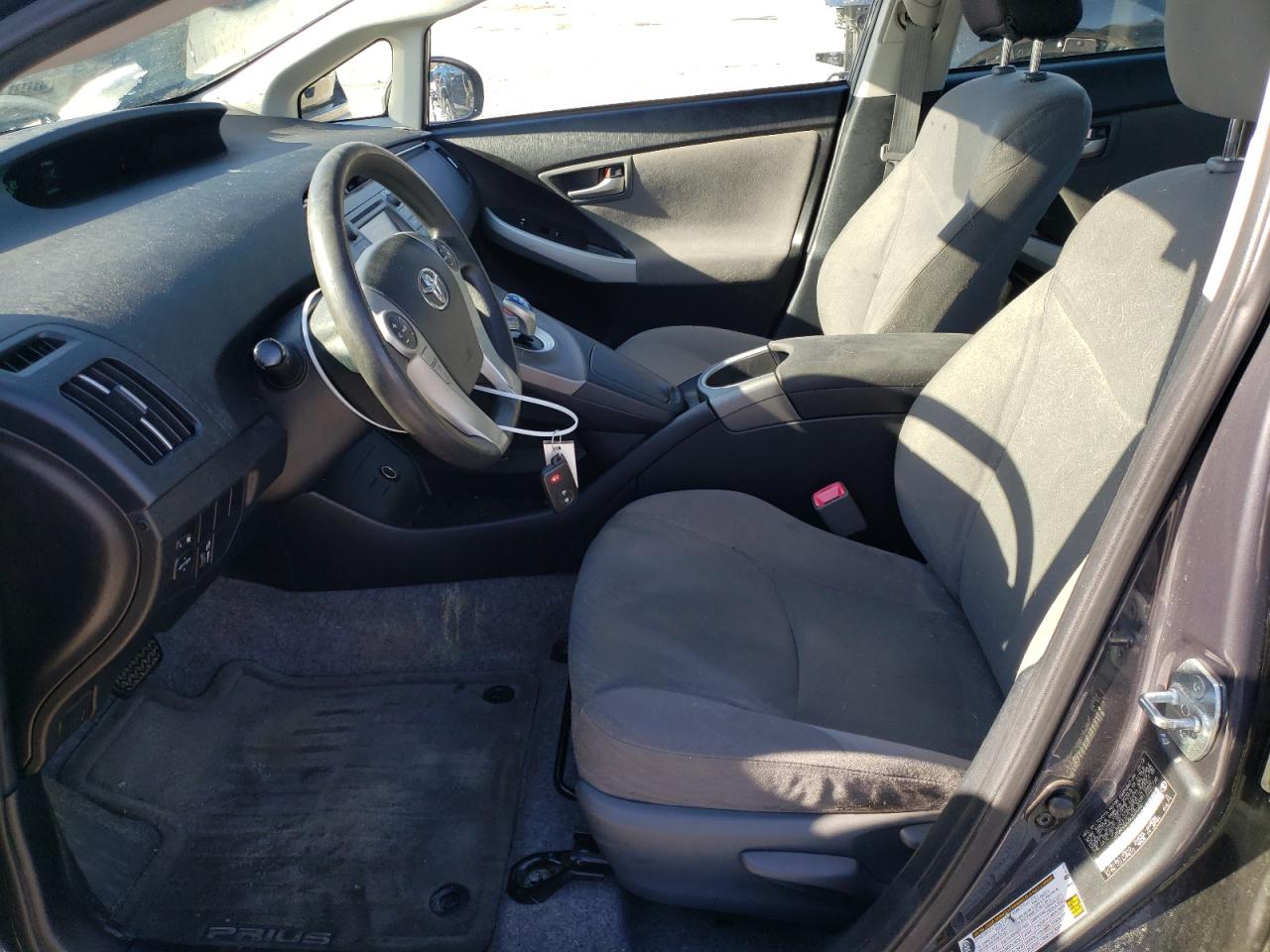 2012 Toyota Prius - Image 7