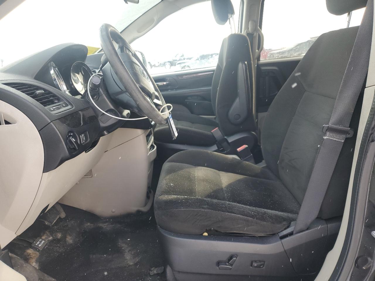 2016 Dodge Caravan - Image 7